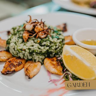 Lignje sa rissotom od špinata