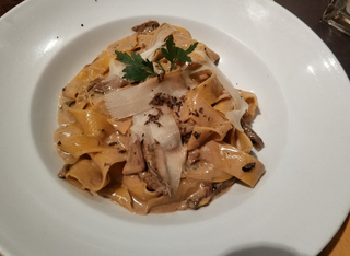 Papardelle con boletus y trufa