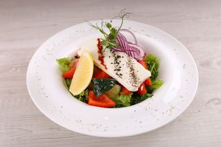 Салат з сиром Фета та овочами (255г)