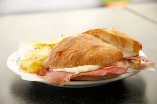 Sandes de Presunto com Queijo da Serra
