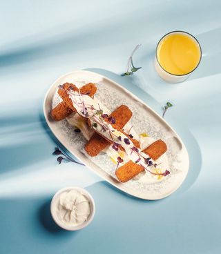 მოცარელას ჩხირები