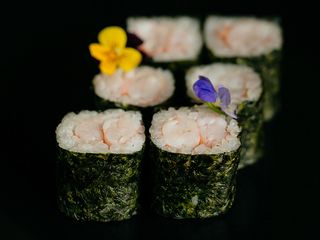 Макі рол креветка (130g)