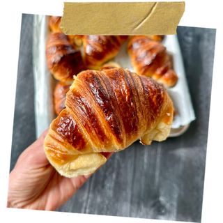 BOX 6 Medialunas Clasica