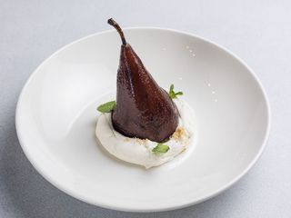 Груша з ванільним кремом (300g)