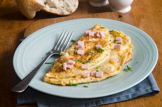 Omelete Mista no Prato
