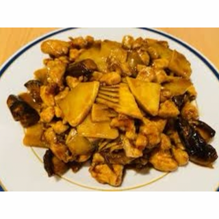 Pollo Con Bambú Y Setas