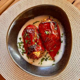 Пълнени чушки с кайма и ориз (300гр.)