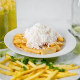 Пържени пресни картофи със сирене (280г)