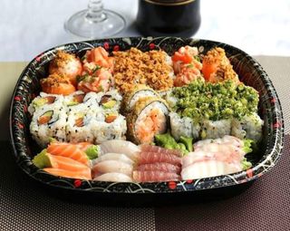 42.Sushi Sashimi de Caixa Grande B