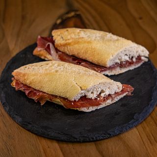 Bocadillo Campesino De Jamón Ibérico 75%
