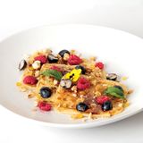 Msemen fruits rouges et miel