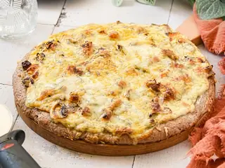 Pizza Carbonara (20 Cm.)