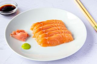 Sashimi de salmón (3 uds.)