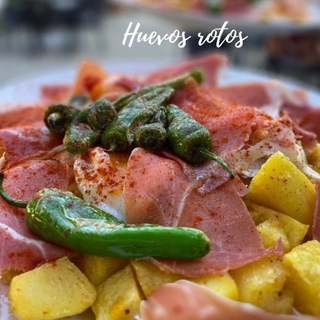 huevos rotos con jamón