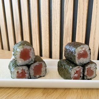 Maki De Atún (6uds)