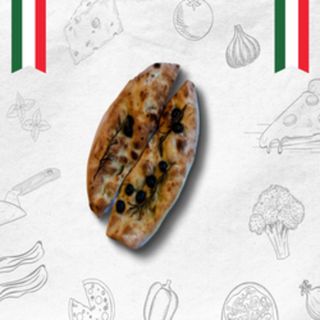 Focaccia z oliwkami leccino