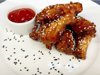 Курячі крильця в соусі унагі (350g)