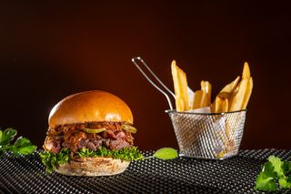 Meniu Mushroom Burger.