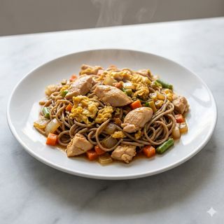 63.Soba con pollo