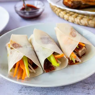 Vịt Cuon (4 Uds.)
