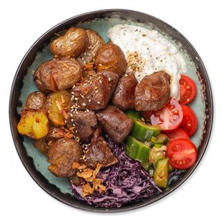 Боул з яловичиною (590г)