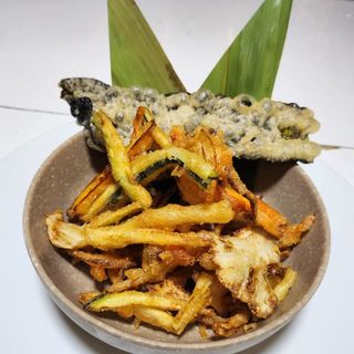 112 TEMPURA DE VERDURAS / VEGETABLE TEMPURA  D