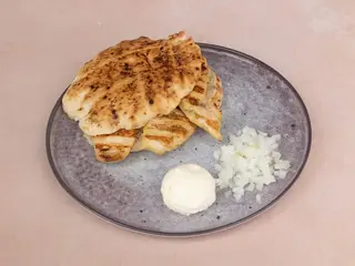Pileće belo sa pomfritom 200g