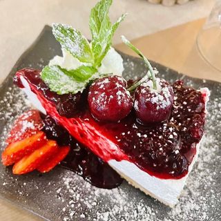 Cheesecake com frutos silvestres