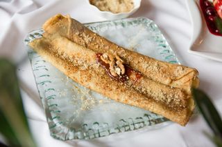 Palačinke sa medom i orasima