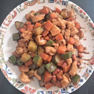 Kung pao piletina i pirinač