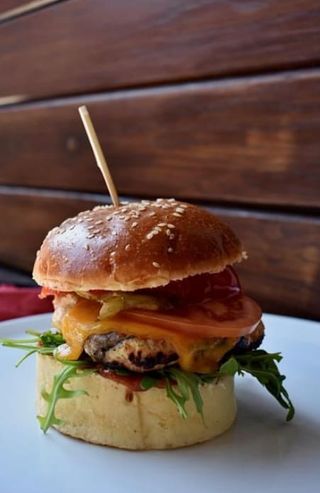 Toro Chicken Cheeseburger