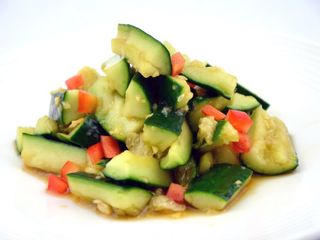 Insalata di certrioli battuti