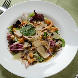 Salata Caesar