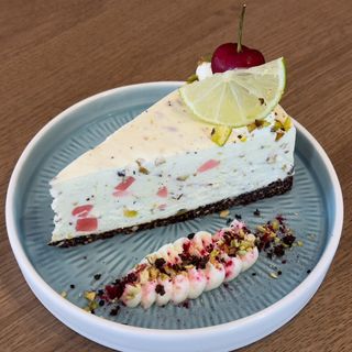 Цял Ориенталски чийзкейк - 12 парчета