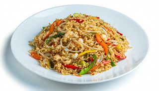 80.Spaghete prajite cu legume si ou