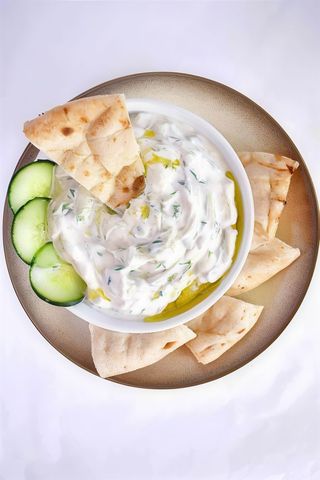 Dip tzaziki