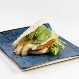 AREPA VEGETARIANA