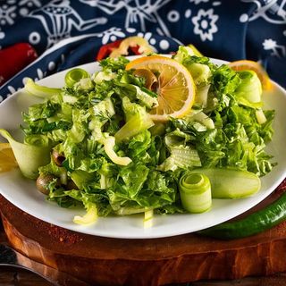 მწვანე სალათი