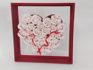 CUTIE RAMA VISINIE CU INIMA flori  ROZ, capac stiplex transparent