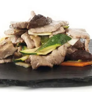 Manzo con verdure