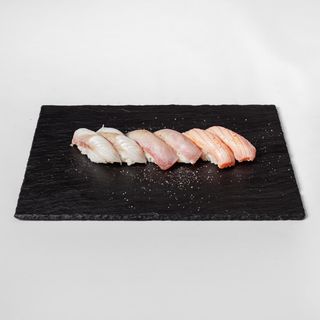 Nigiri Sake Scottato