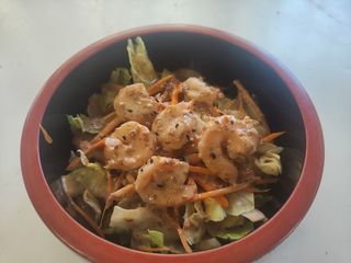 24. Ebi salad
