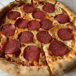 Pizza Diavola Ø40 cm