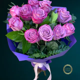 Buchet 11 Trandafiri Mov