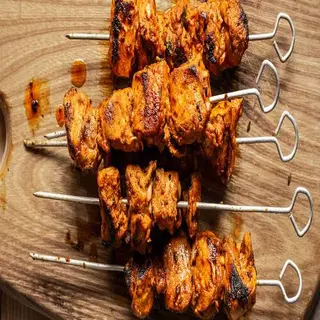 Tapa De Pinchos Caseros (Ración)