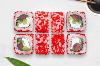 Каліфорнія Делюкс з тунцем (235г)