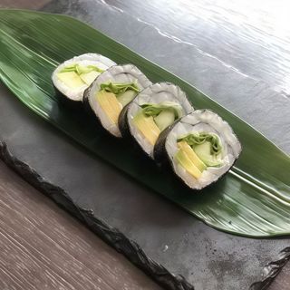 F1. Veggiemaki 4 pezzi