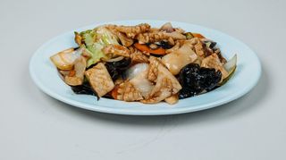 251. Калмари със зеленчуци