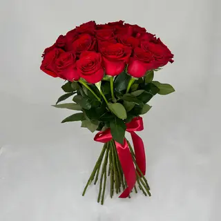 Buchet 33 trandafiri rosii