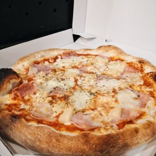 Pizza Hawaii